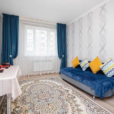 Apartment Zodiak Almaty Ngoại thất bức ảnh