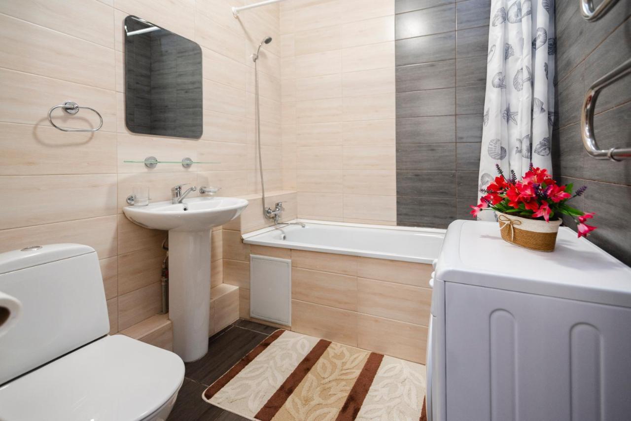 Apartment Zodiak Almaty Ngoại thất bức ảnh