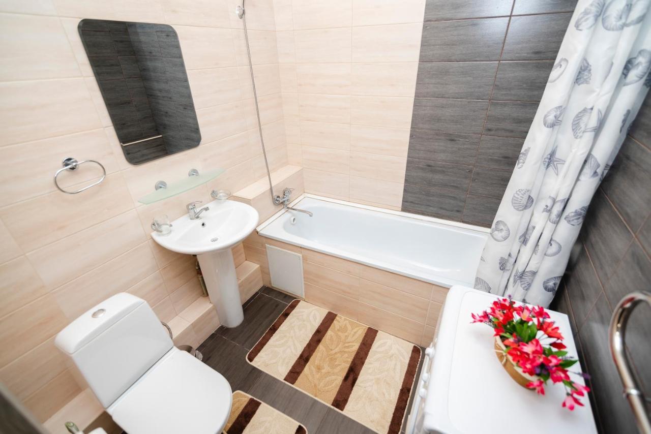 Apartment Zodiak Almaty Ngoại thất bức ảnh